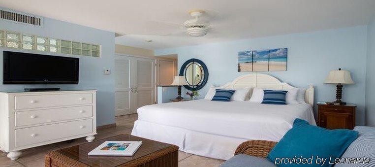Ocean Club West Resort Грейс Бей Екстериор снимка