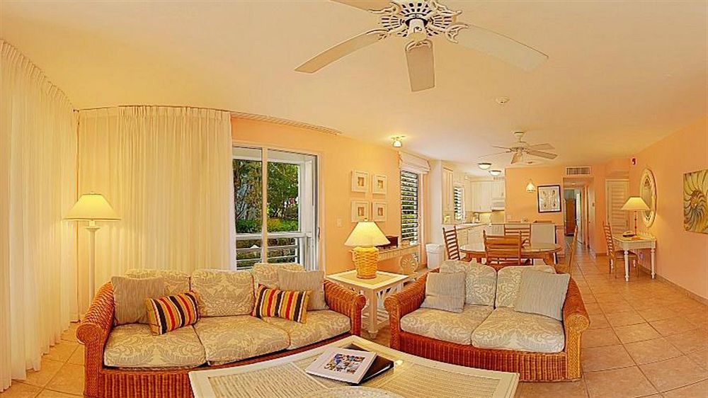 Ocean Club West Resort Грейс Бей Екстериор снимка