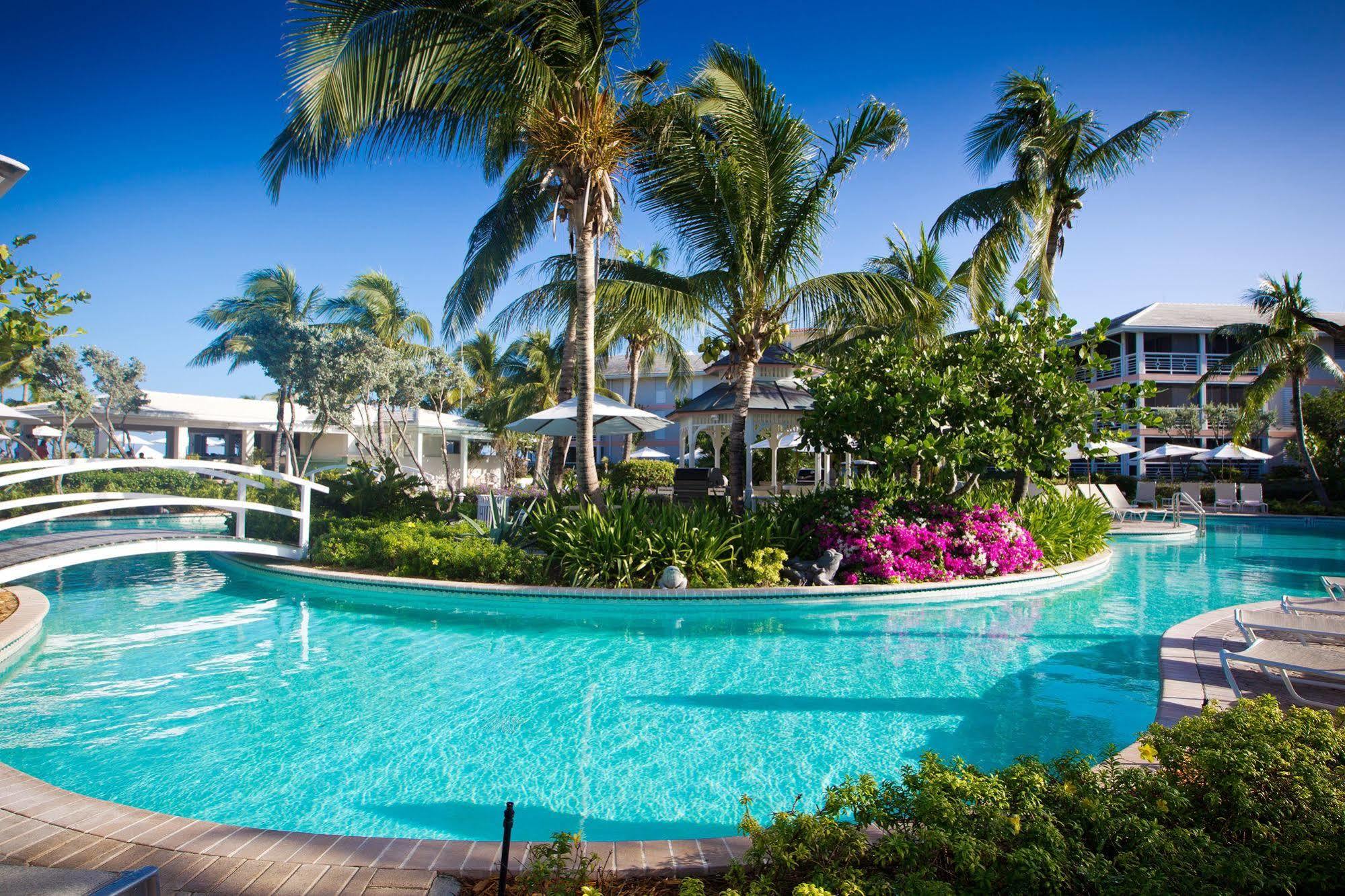 Ocean Club West Resort Грейс Бей Екстериор снимка