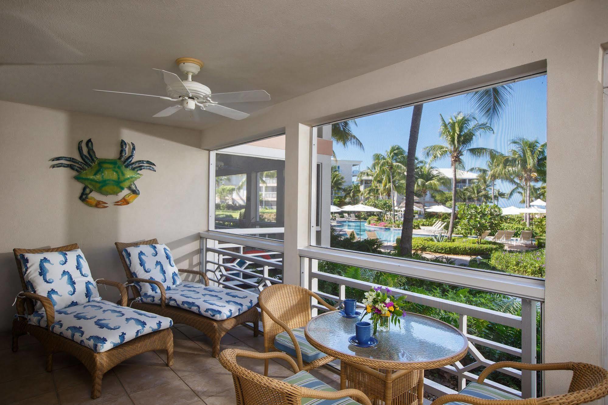 Ocean Club West Resort Грейс Бей Екстериор снимка